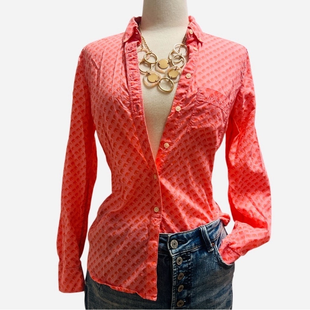 GAP Women's Bright Coral & Pink elephant Button-Down Shirt